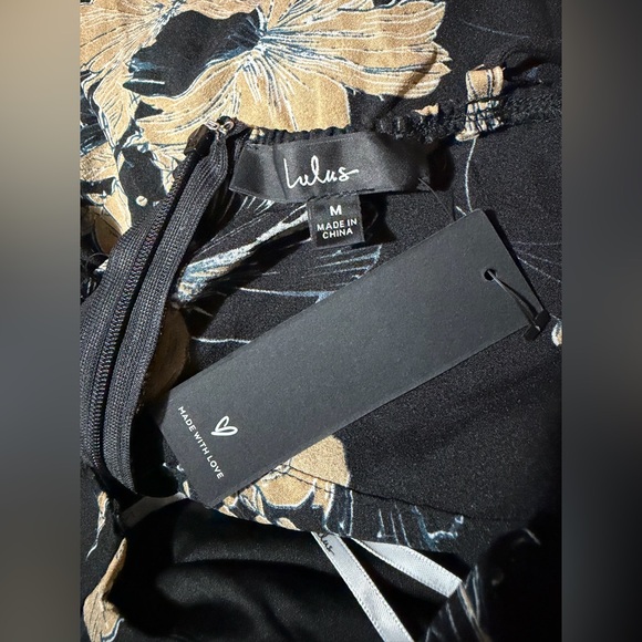 Lulus NWT “Darling Daylily” Black Floral High-Low Maxi Dress.  Size Medium. - Picture 4 of 15